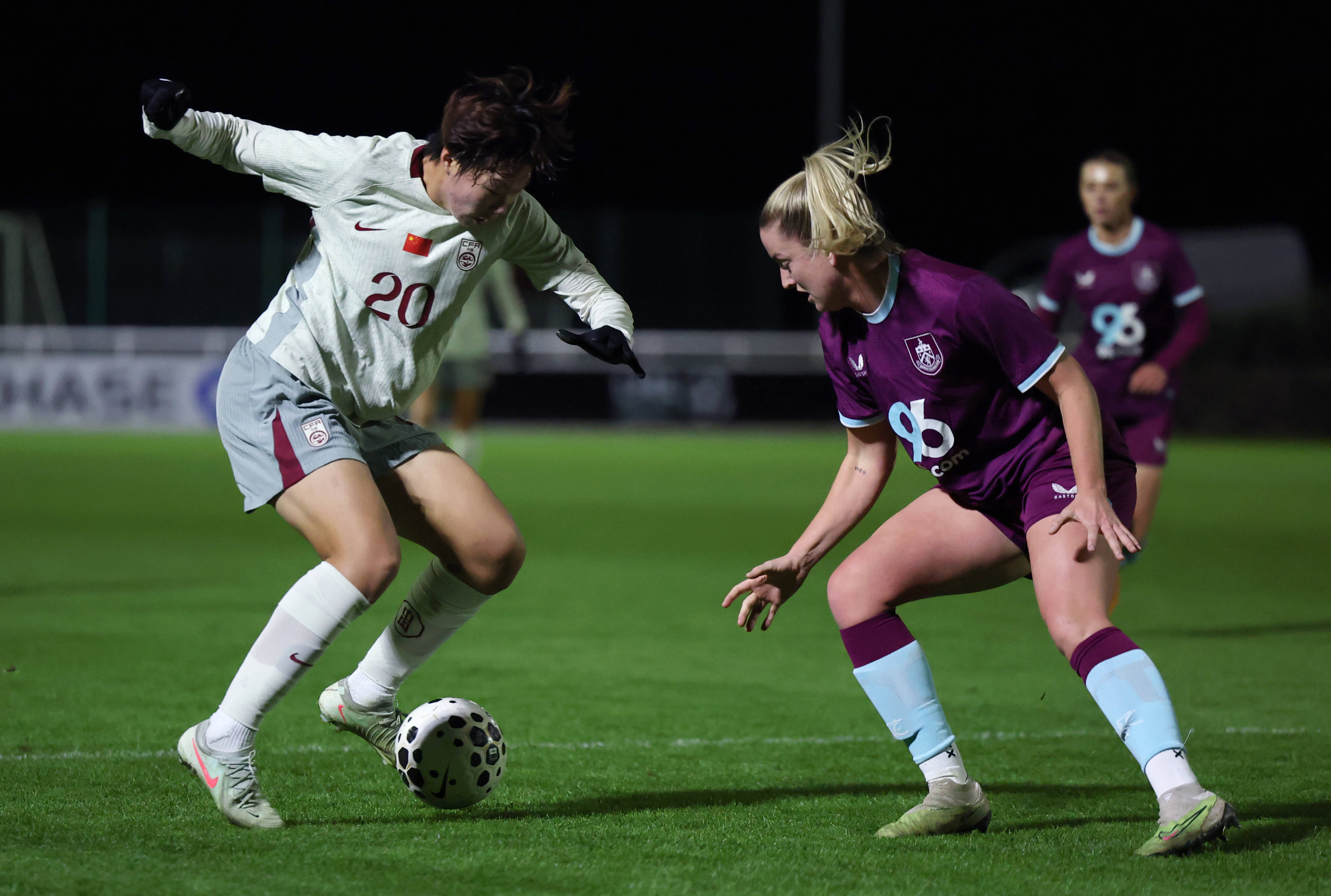 澳大利亚女足球队备战奥运会 澳大利亚女足球队备战奥运会