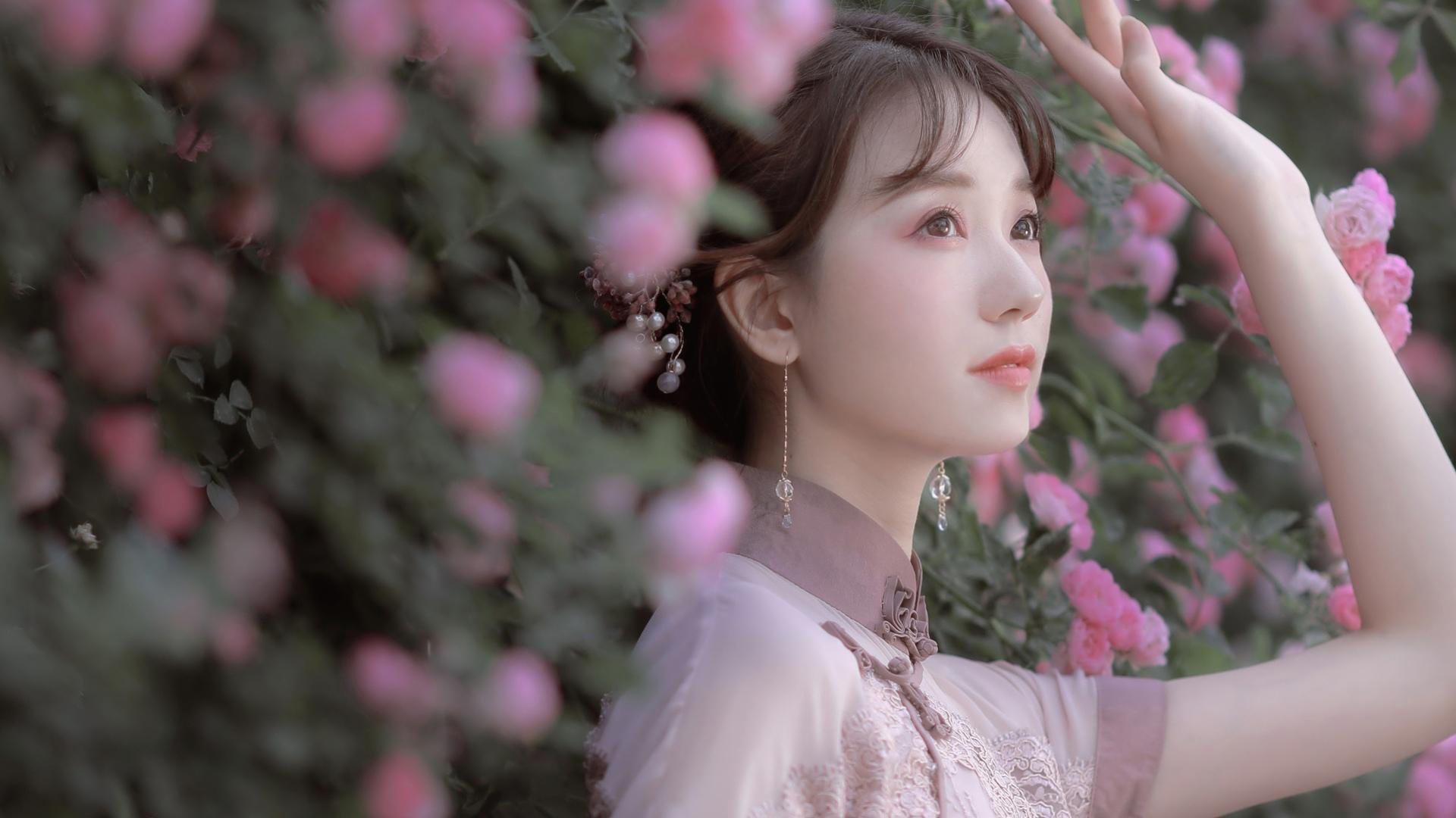 铁闸与利刃，苏亚雷斯如何以孤影统治乌克兰对阵塞维利亚的攻防两端